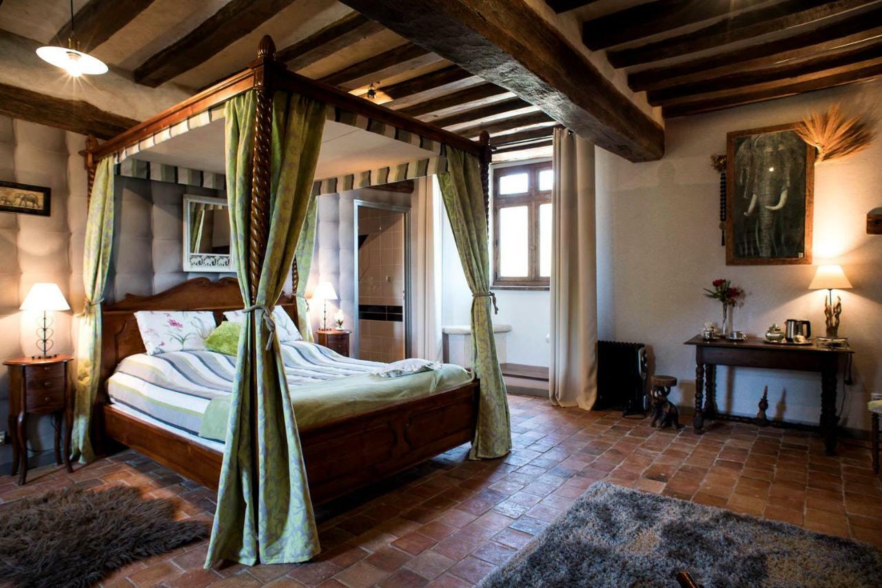Manoir De La Senechaussee De Lantiern 阿尔扎 外观 照片